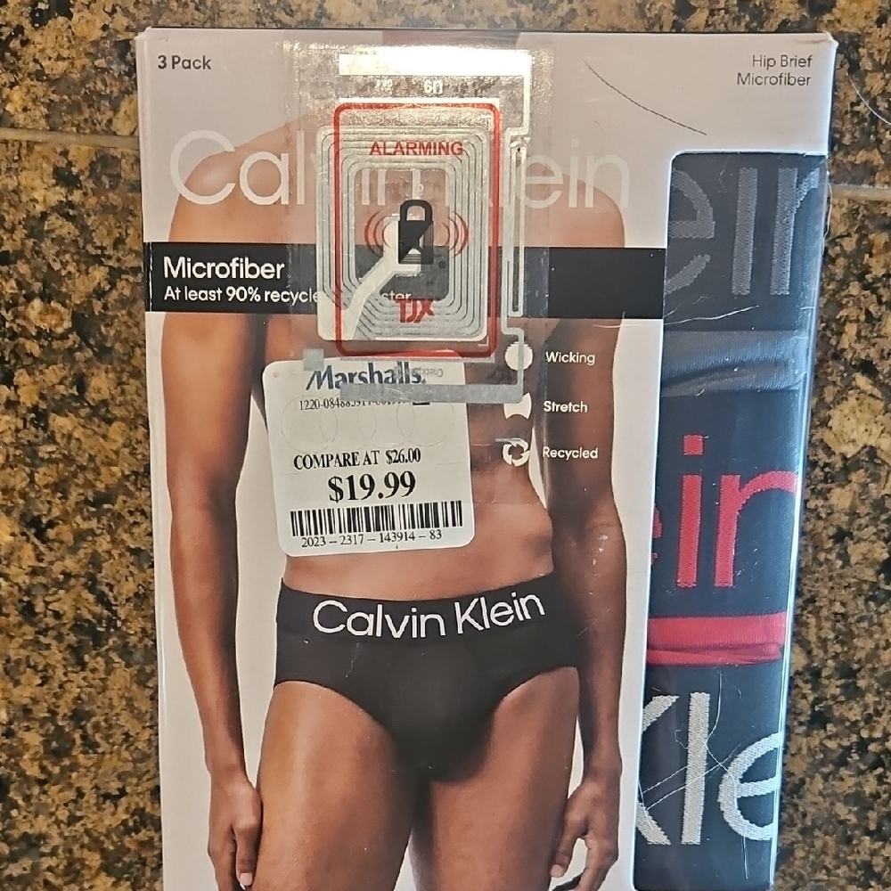 Calvin Klein Microfiber Hip Briefs Medium